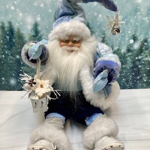 VTG 1999 Frost Sitting Santa 18” Christmas Figure Blue White Winter Shelf Sitter